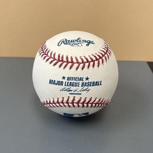 Scott Proctor 43 NY Yankees Aláírt OMLB Selig Baseball Automatikus B&E Hologram - Dedikált Baseball